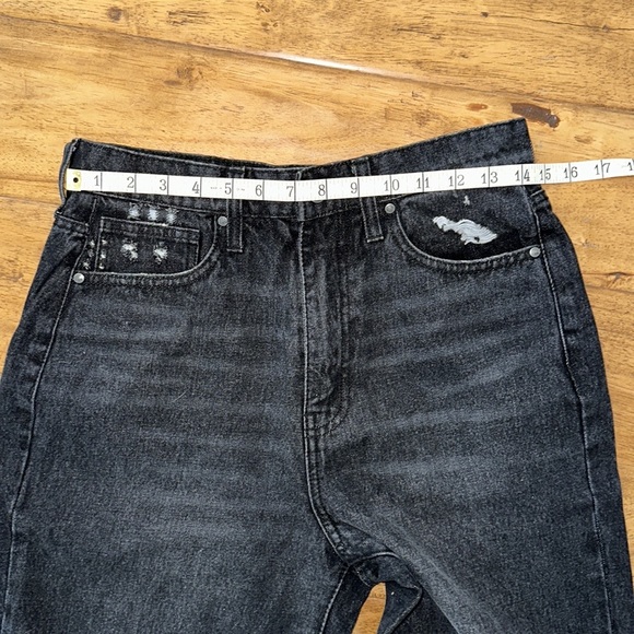 RSQ Women’s Black Destroyed High Rise Jeans - Picture 8 of 9